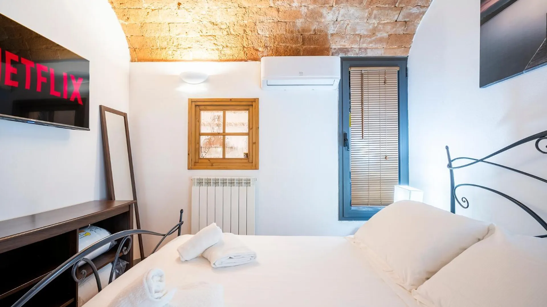 Central Station Apartment With Garden Флоренция