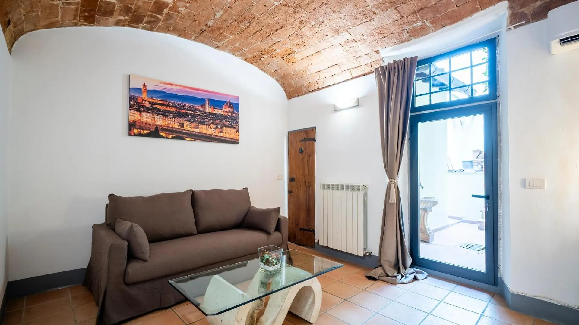 Central Station Apartment With Garden Firenze Italia